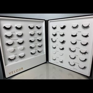 Velour book of lashes